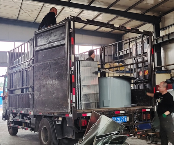 呂梁幼兒園風(fēng)管風(fēng)機(jī)發(fā)貨